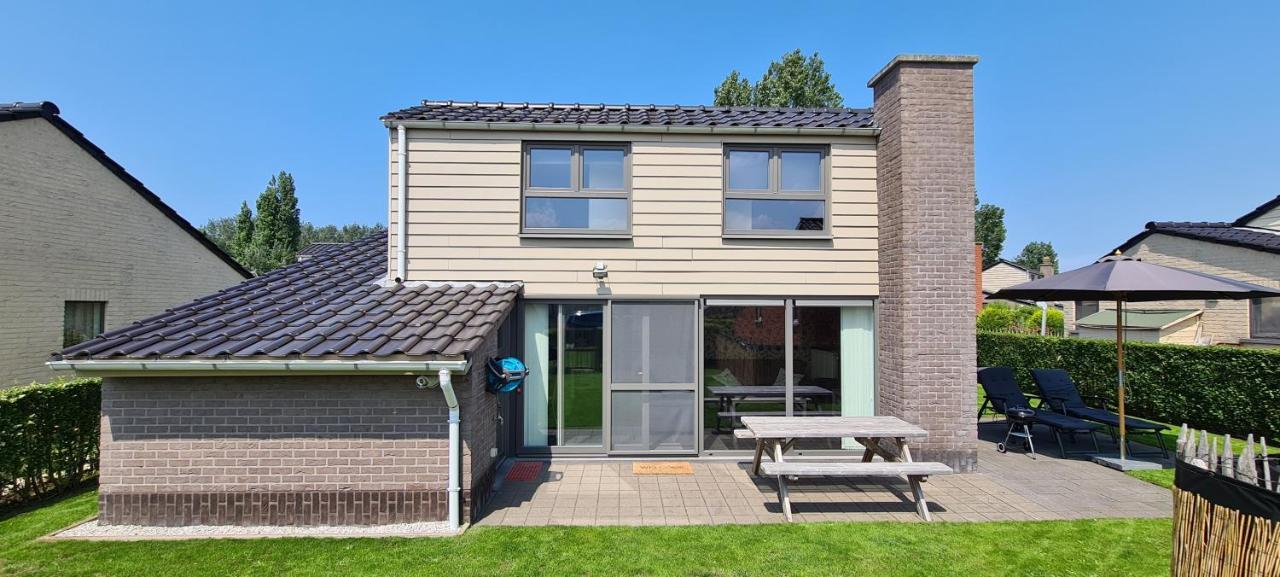 Vakantiewoning de Garnaalvisser Middelkerke Buitenkant foto